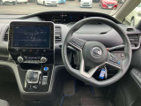 セレナ 1.2 e-POWER ハイウェイスター V 