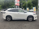 ハリアー 2.5 ハイブリッド E-Four プレミアム 4WD 