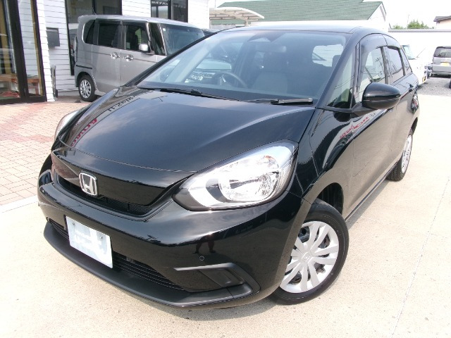 フィット  ベーシック 4WD