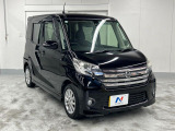 大好評のボディコーティング「弾スプラッシュコート」もご納車までに施工可能。通常のガラスコートと異なる、耐久年数6年の無機質ガラスコーティングが、ボディをキレイな状態に保ってくれます。