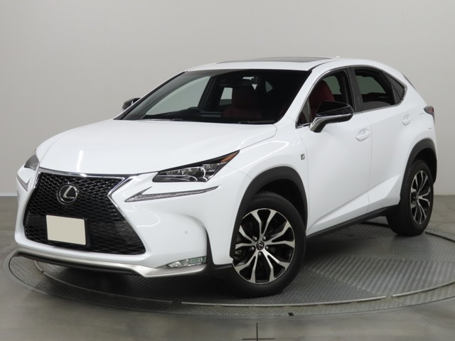 NX 200t Fスポーツ 