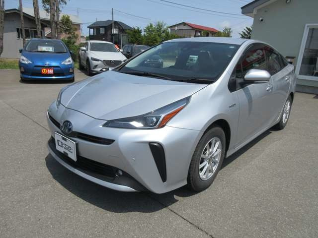 プリウス 1.8 S E-Four 4WD 