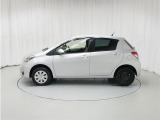 ヴィッツ 1.3 F 4WD 
