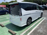 セレナ 2.0 ハイウェイスター V 