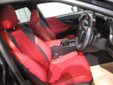 気になる汚れは「まるまるクリン」で解消! 当社の中古車はシートを外して隅々までキレイにクリーニングしてあります(但し、一部 高年式車両等は除きます)
