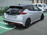 リーフ  NISMO