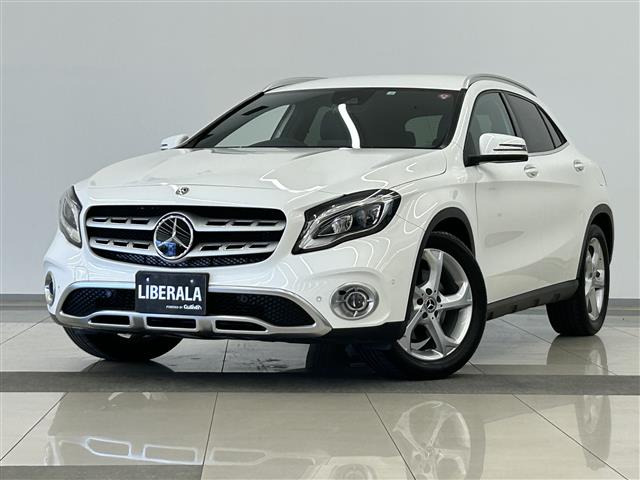 GLAクラス GLA220 4マチック 4WD 4WD 本革シート