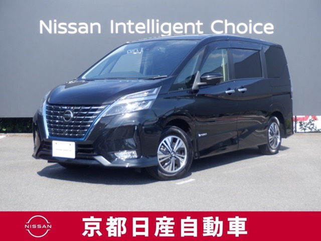 セレナ 1.2 e-POWER ハイウェイスター V 