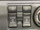 【両側パワースライドドア】スマートキーや運転席のスイッチで後席両側スライドドアの開閉が可能♪電動だから力を入れてドアを開ける必要が無く、小さなお子様でも簡単に開け閉めでき快適です♪
