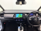 【前方視界】開放的な前方視界!運転がしやすく疲れにくいです♪窓が大きく、見通しがとっても良いおクルマですよ♪
