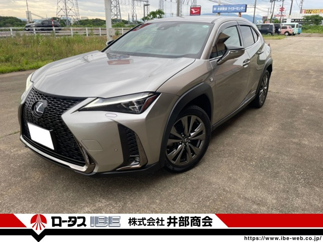UX 250h Fスポーツ 4WD 