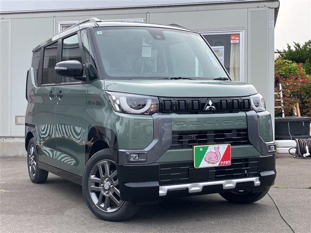 デリカミニ G プレミアム 4WD 