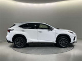 NX 300 Fスポーツ 4WD 