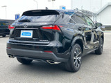 NX 200t Fスポーツ 