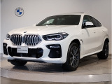BMW X6xドライブ35d Mスポーツ アルピンホワイト マイルドハイブリッド 1オーナー スカイラウンジサンルーフ プラスパッケージ クラフテッドガラスフィニッシュ ソフトクローズドア