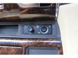 ヴェルファイア 2.5 V 純正10型ナビTV両側電動3眼LED白革Dミラー