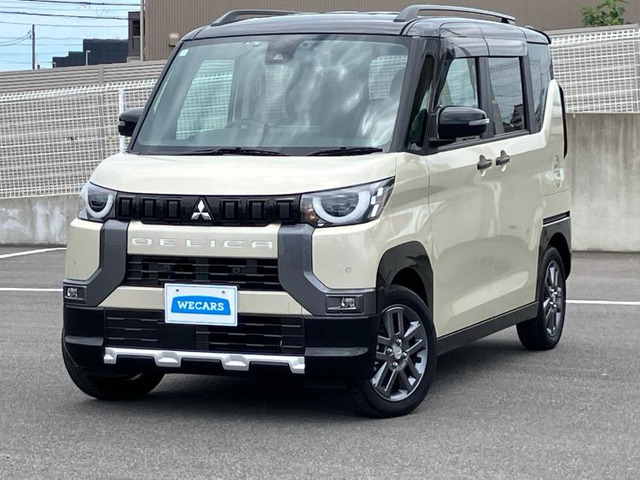 デリカミニ T プレミアム 4WD 