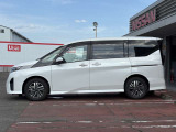 セレナ 1.4 e-POWER ルキシオン 