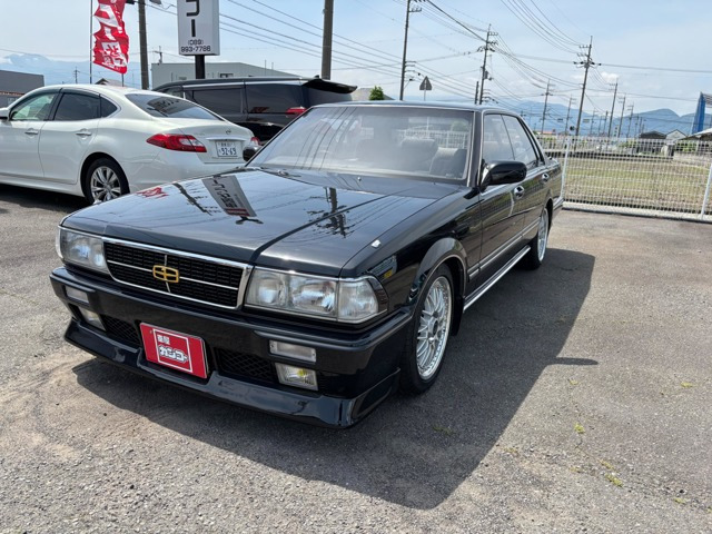 グロリア  2.0 V20Eグランツーリスモ