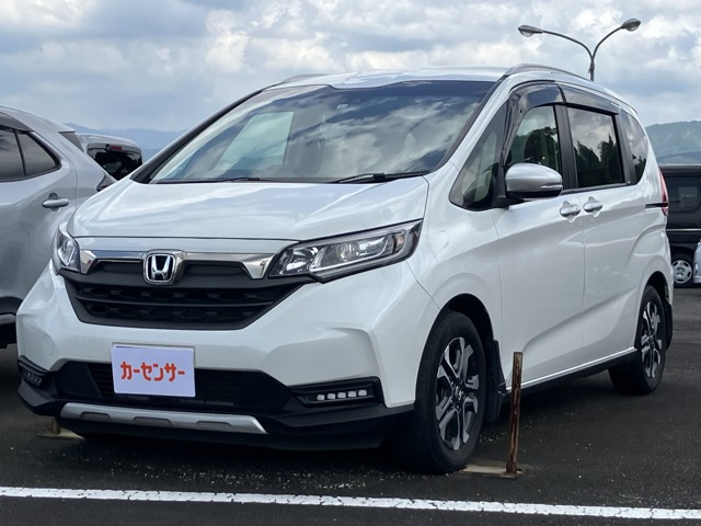 フリード 1.5 ハイブリッド クロスター 