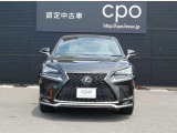 納車前の12品目の部品交換と90項目以上の点検・整備による、レクサス基準をクリアした認定中古車をお届けします。