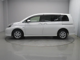 アイシス 1.8 プラタナ Vセレクション ブラン 4WD 