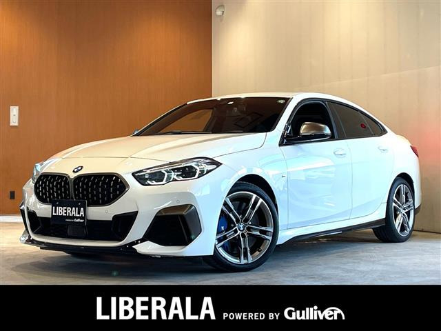 2シリーズグランクーペ M235i xドライブ 4WD 4WD 本革シート