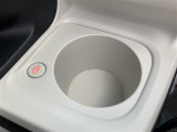 店頭販売もしておりますので、先に在庫が無くなってしまうこともございます。気になる車はまずはお問い合わせください!