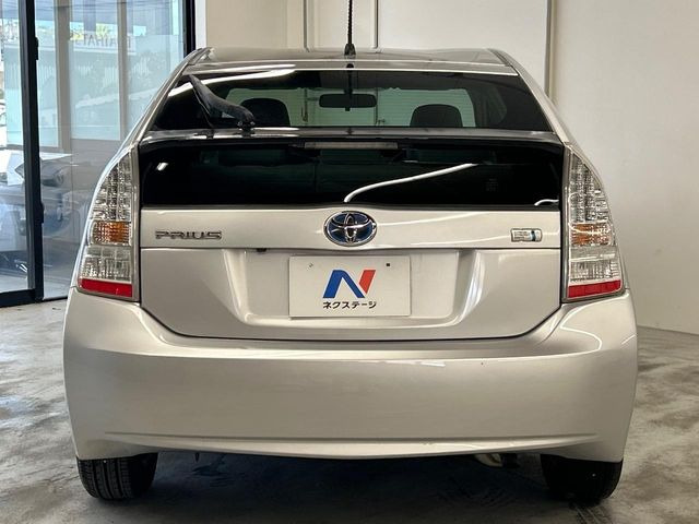 鷺宮プリウスページ トヨタ プリウス 1.8 S の中古車詳細 (70,640km