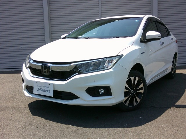 グレイス 1.5 ハイブリッド LX ホンダセンシング 4WD 