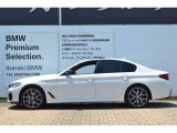 ≪BMW Premium Selection1年≫ の保証は ご購入後、1年間走行距離無制限保証!万一、修理が必要な場合は無料で対応!全国のBMWディーラーにて対応可能ですので遠方の方も安心!(消耗品、後付け品除く)。