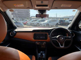 左右に視界が広く、見通しも良いため安心して運転することができます!