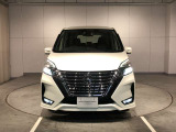セレナ 2.0 ハイウェイスター V 4WD 