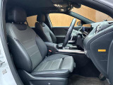 GLAクラス GLA200d 4マチック AMGライン 4WD 4WD 本革シート