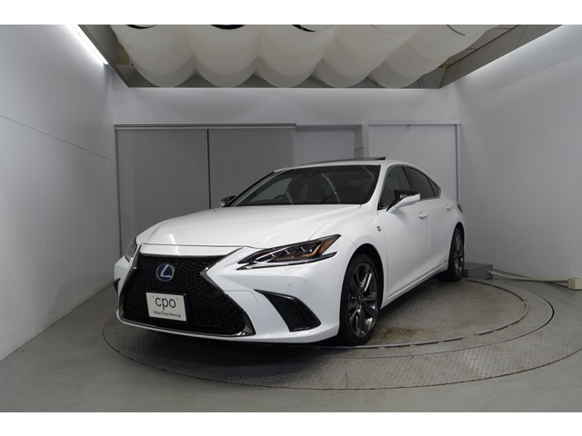ES 300h Fスポーツ 