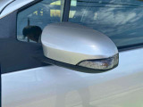 デザイン性だけでなく、ドライバーの巻き込み防止など安全運転をサポート致します!周囲からの視認性にも優れていて安心です!