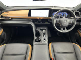 クラウンクロスオーバー 2.4 RS アドバンスト E-Four advanced 4WD 本革シート