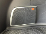 【JBL(プレミアムサウンド)】トヨタでお出かけの際には、ぜひ素敵な音楽体験を!ありふれた一日にも特別な体験を!ドライブの時間を上質な音楽でお楽しみいただけるサウンドシステムが搭載されています♪