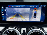 360度カメラが装備されておりますので真上から見下ろした映像を確認しながら駐車スペースへ止める事が出来ます。大変便利な機能です。