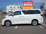 すべての車に外装のコーティングと各種ルームクリーニングを施工いたします!外装も内装も愛車はいつもピカピカキレイが気持ちいいですね♪