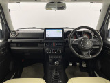 ジムニーシエラ 1.5 JC 4WD 5MT
