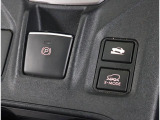 ワンタッチでサイドブレーキの作動が可能な電動パーキングブレーキ!