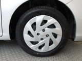 タイヤサイズは185/60R15です
