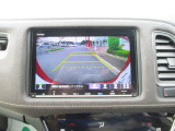 ナビゲーション付き!バックカメラ機能で駐車も安心☆