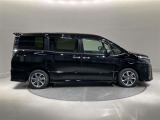 ヴォクシー 2.0 ZS 
