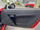 信頼と安心のアップルです。当店で買取をした車を厳選して並べさせて頂いております!下取りのご相談もお気軽に御相談ください!御不明な点・ご質問はお店までご連絡を下さい。無料電話 0078-6003-118510 です。