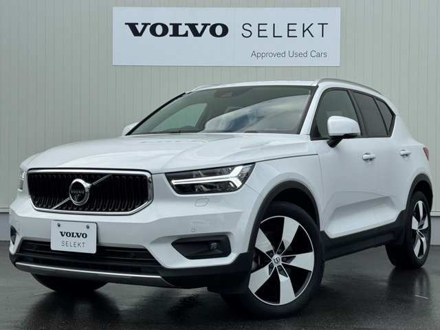 XC40 T4 モメンタム 