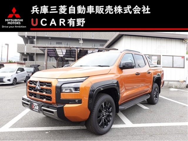 トライトン 2.4 GSR ディーゼル 4WD 