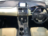 NX 300h Iパッケージ 4WD 