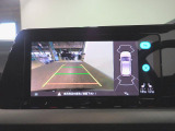駐車に便利なリアビューカメラも装備されており画質も良いので安心して車両の後方をしっかりと確認できます。